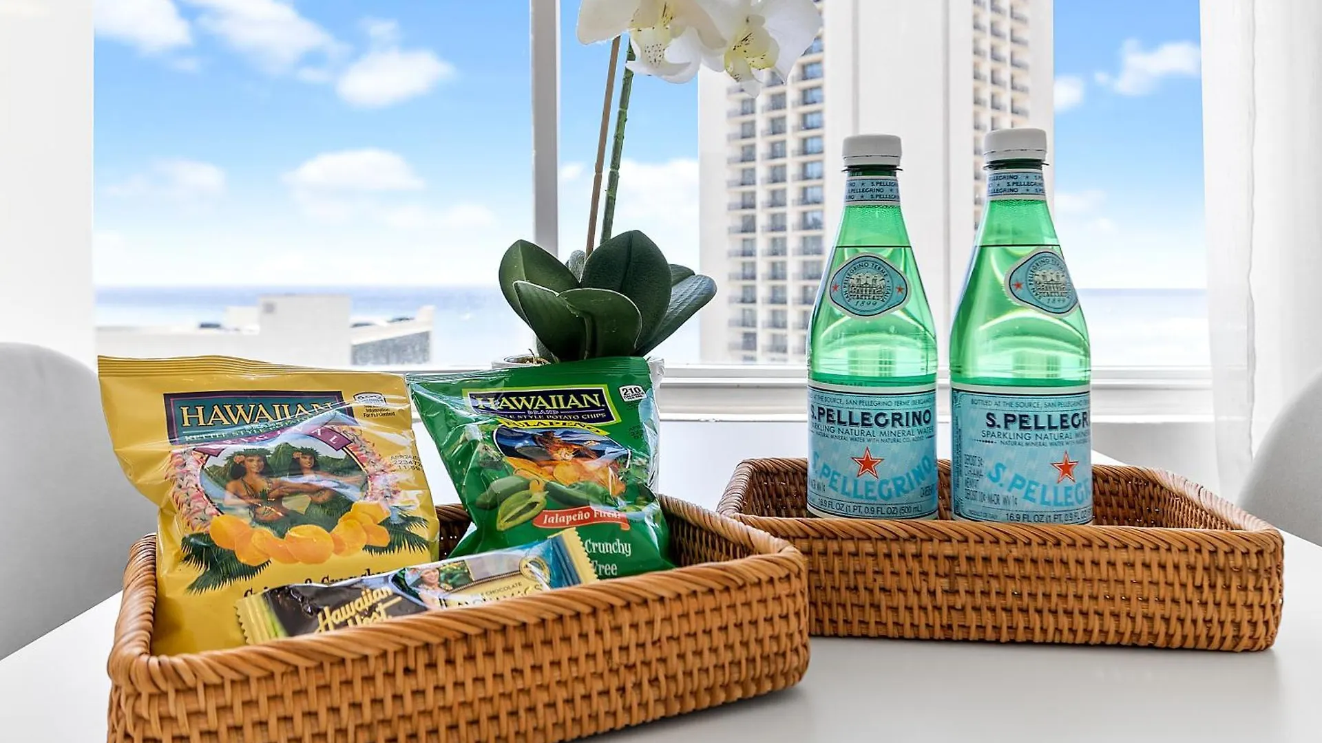 Appartamento Stylish 1-Br Condo With Breathtaking Ocean Views Honolulu Stati Uniti